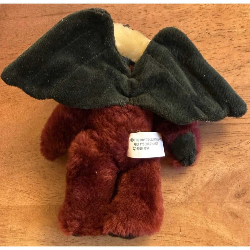 RETIRED Boyds Bears 